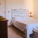 B&B Blu Di Prussia Cilento 라우레아나 실렌토